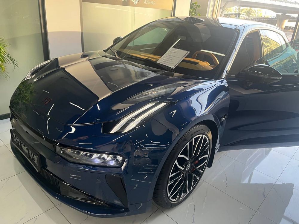Zeekr 001 Z sport full