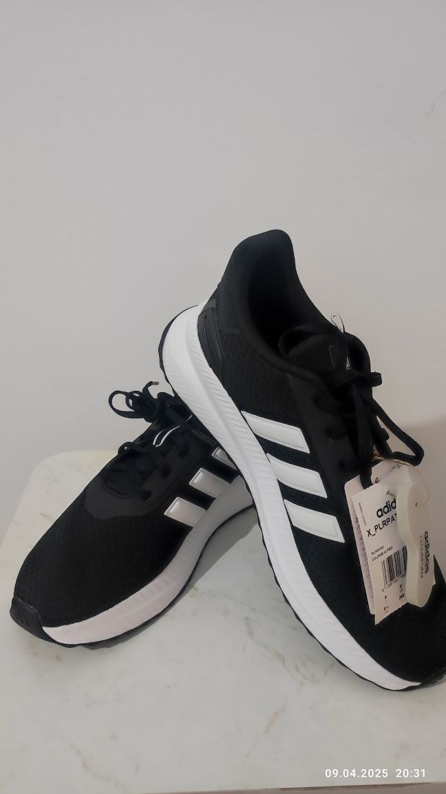 Кроссовки Adidas XPLR оригинал