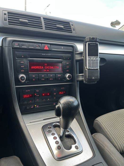 Audi A4 B7 S-line 2.0 BPW 140 cp an 2008