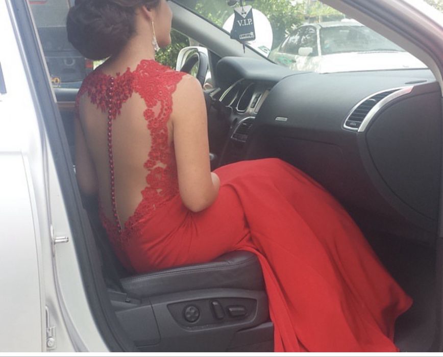 Официална  бална рокля.