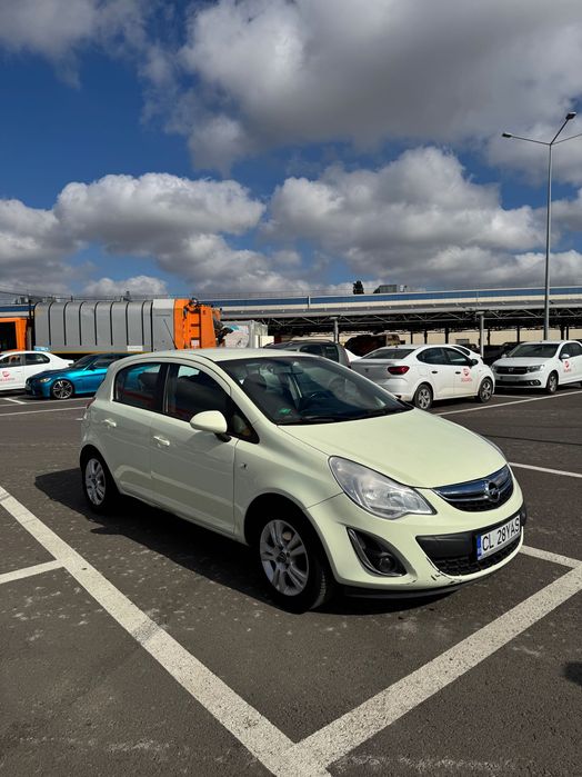 Opel Corsa D 2011