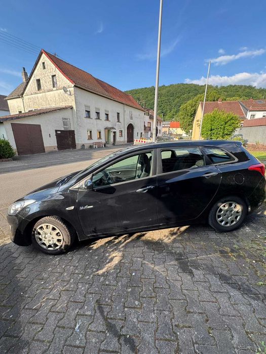 Hyundai i30 – 1.6 CRDi, 110 CP, An 2014 – 203.000 km