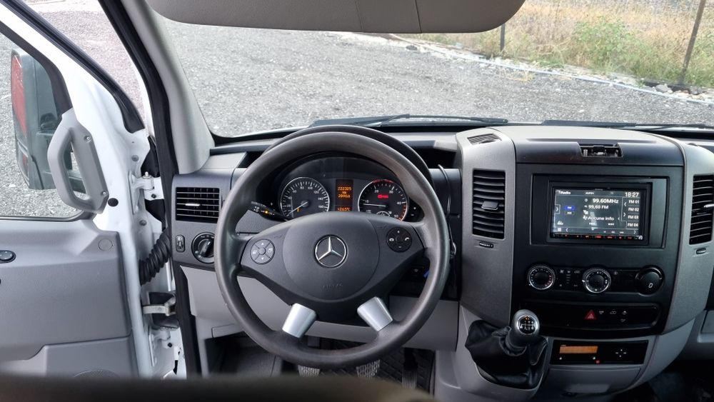 Mercedes Sprinter 516 4x4  Doka 6 locuri si Bena