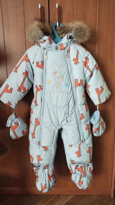 Продам детский зимний комбинезон