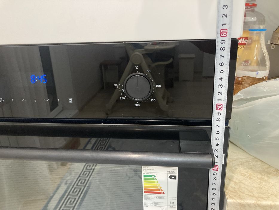 Продаётся духовой шкаф. Состояние хорошее, работает исправно.