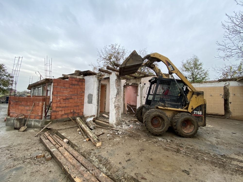 Ridic moloz , demolam case , garaje! Cu camion si buldoexcavator!