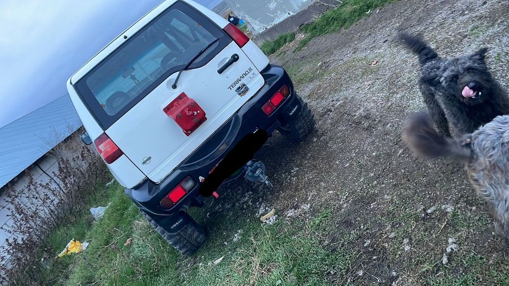 Vând Nissan terano 2