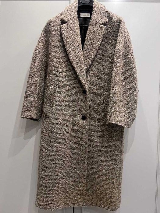 Продам демисезонное пальто