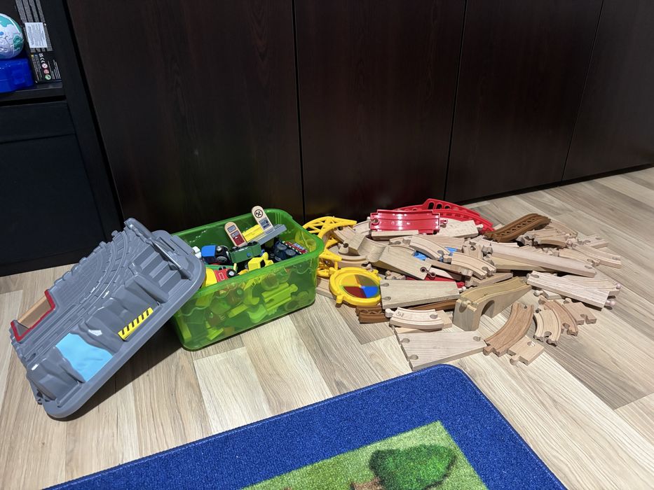 Лот дървени играчки