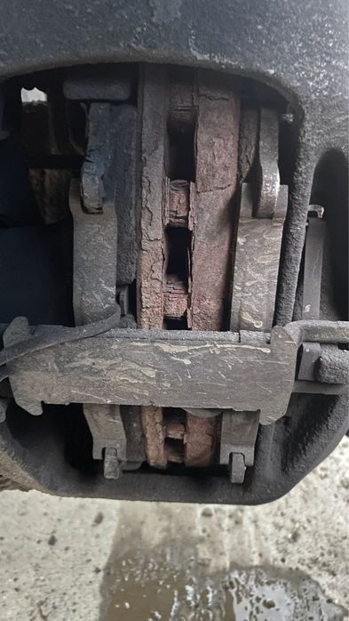 Service mobil camioane/vulcanizare