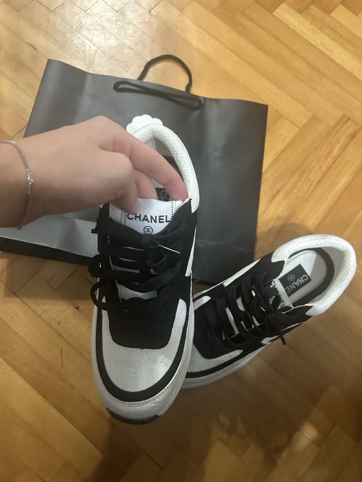 papuci chanel runner