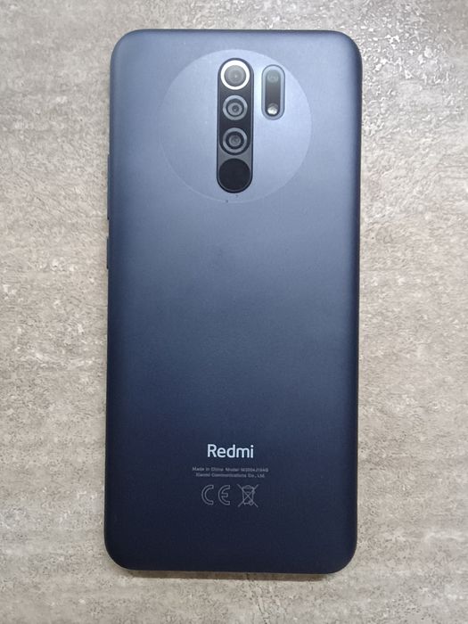 Телефон Xiaomi redmi 9