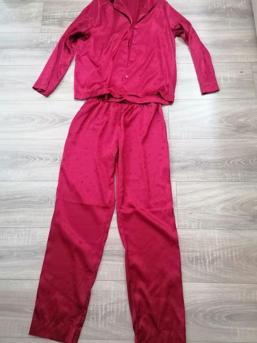 Pijama satin roșie