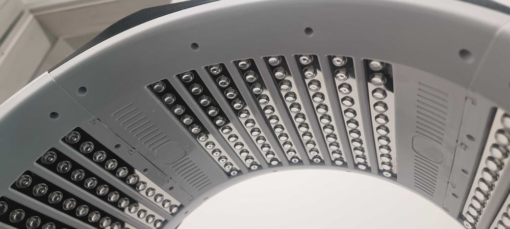 Masca facială cu LED-uri 7 culori - Aparat profesional 242 mărgele LED