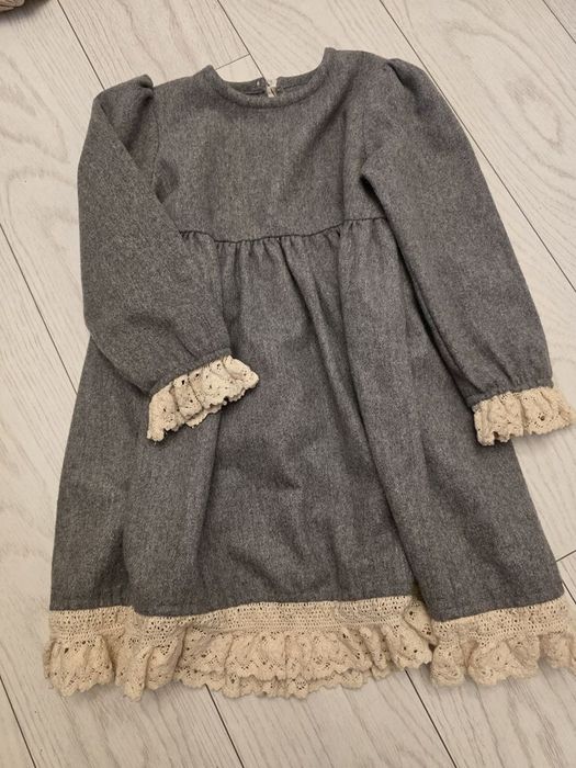 Rochita de lână INimioara, 4-5 ani (verificati masuratorile)