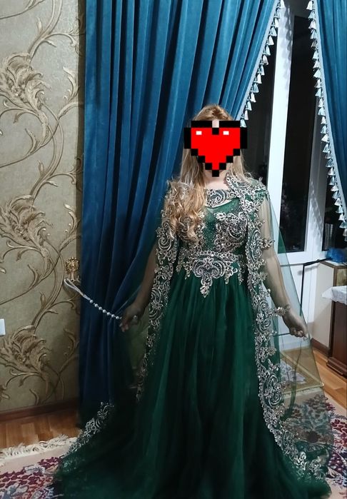 Продам вечерний платье