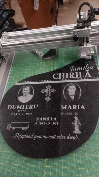 Monumente funerare, blaturi, glafuri, scari, marmura, granit, gravura