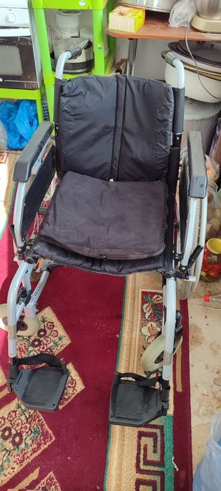 Инвалидная коляска