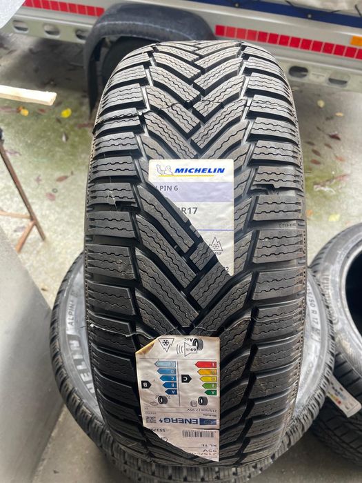 Michelin alpin 215/50/17