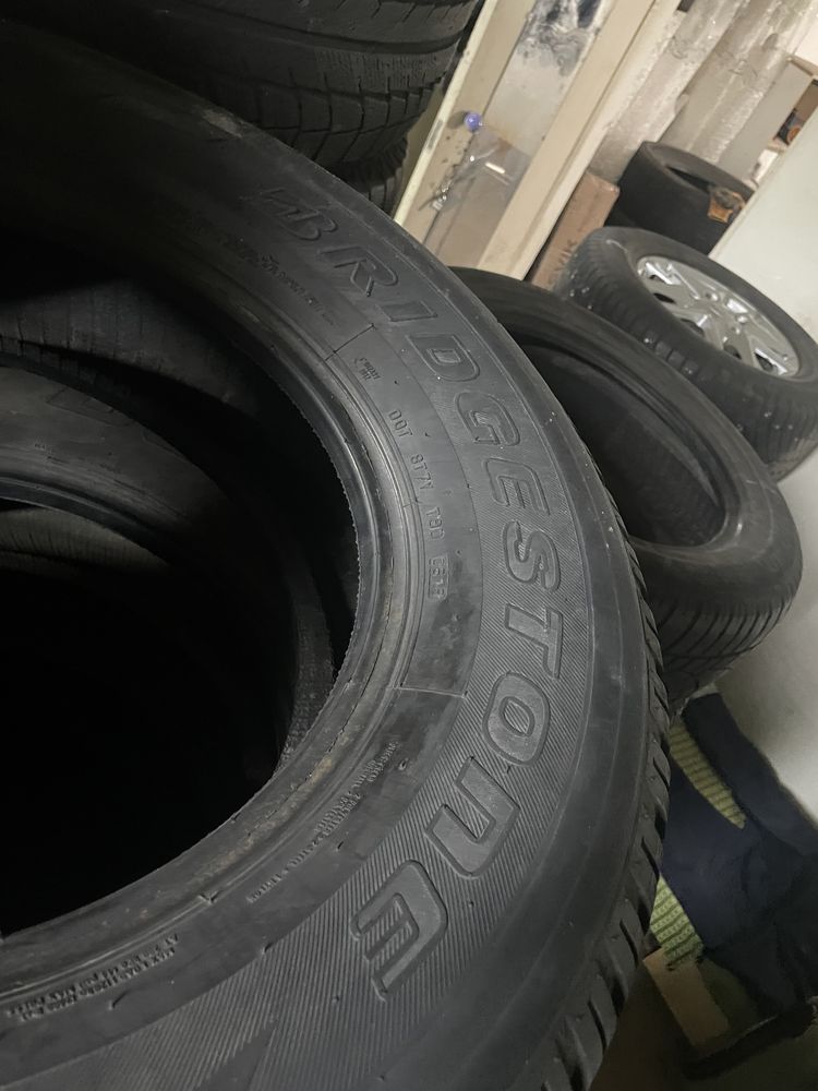 Продам шины 265/65 R17 покрышки резина колеса