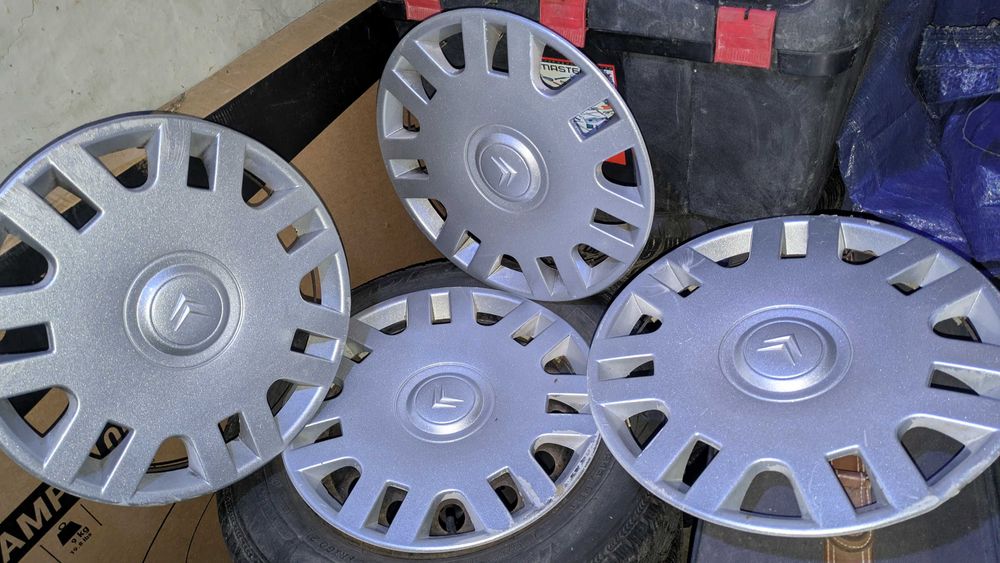 4 Зимни гуми с Тасове и Джанти 175/65R14 Пежо - Ситроен