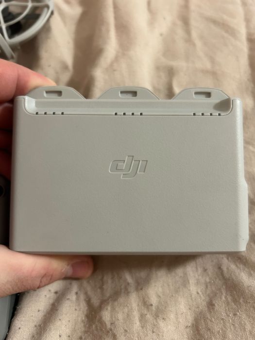 Дрон DJI NEO как-то нов