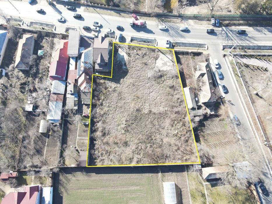 Teren de vanzare Nanov - Alexandria - zona comerciala