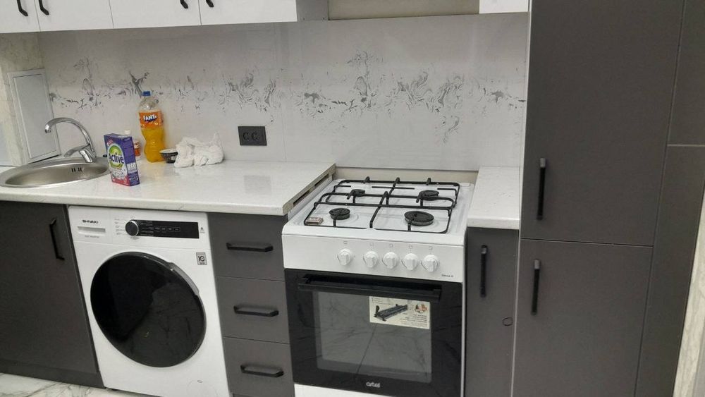 Узбум 2 комнатная 2 этаж 5 этажный дом