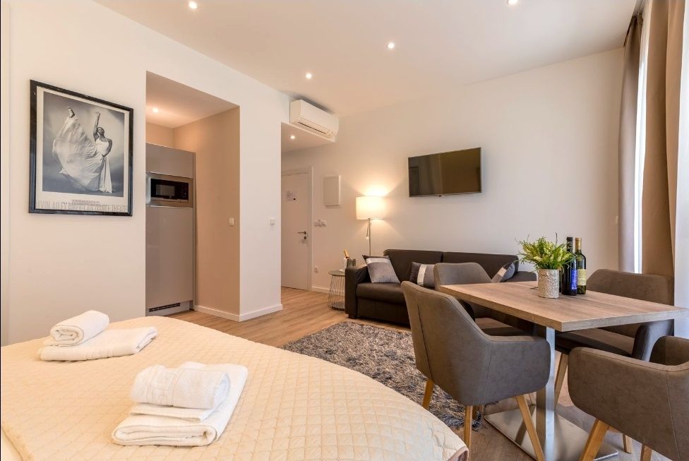 Regim hotelier garsoniere Obor Dristor