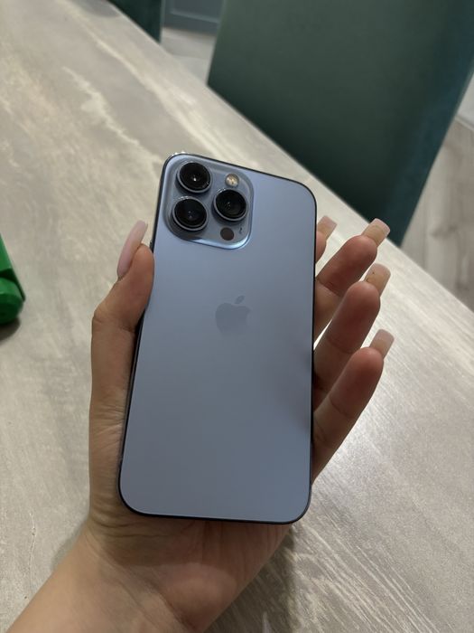 Iphone 13 pro / в идеальном состоянии