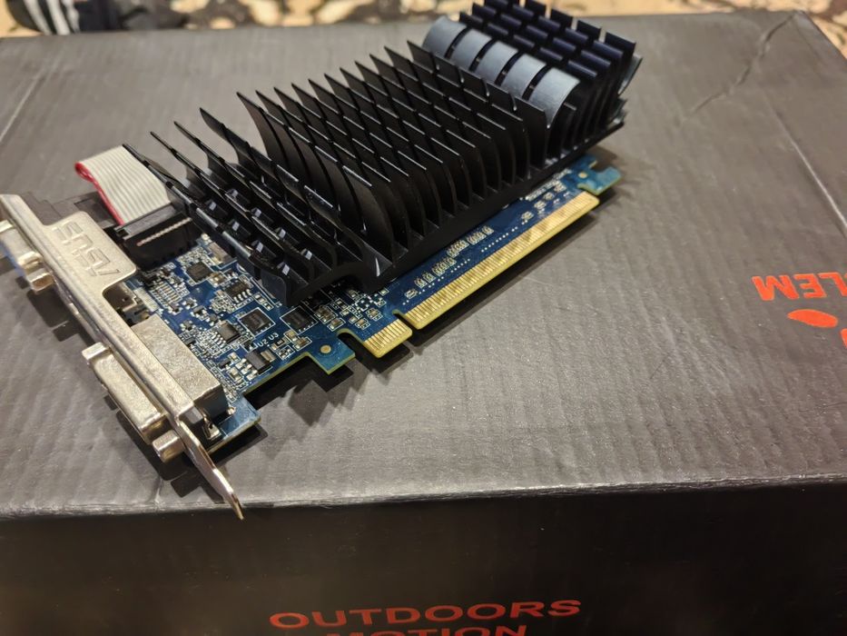 Продам видеокарту, мб затычка gt 610