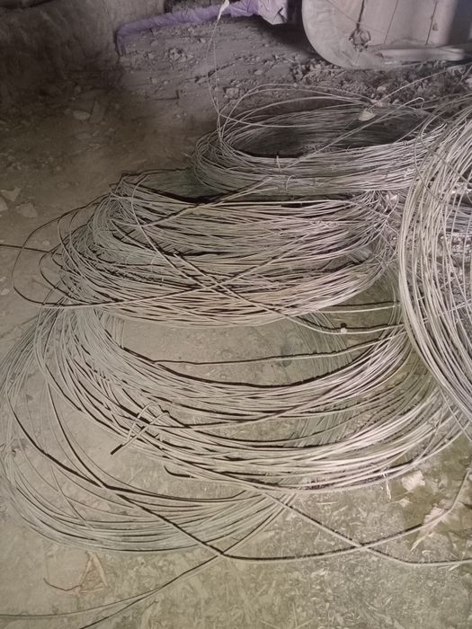Проволки стальные б/у
