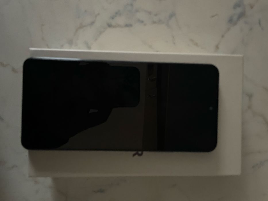 Vand poco f3 full box