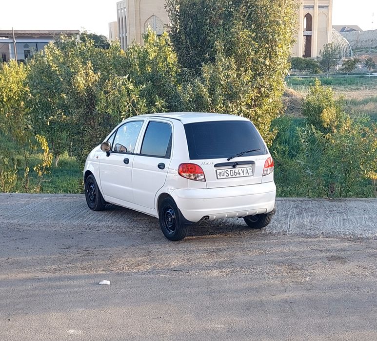 Chevrolet matiz 2010 y sotiladi