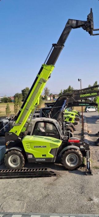 Телескопических погрузчик на аренду сдаются