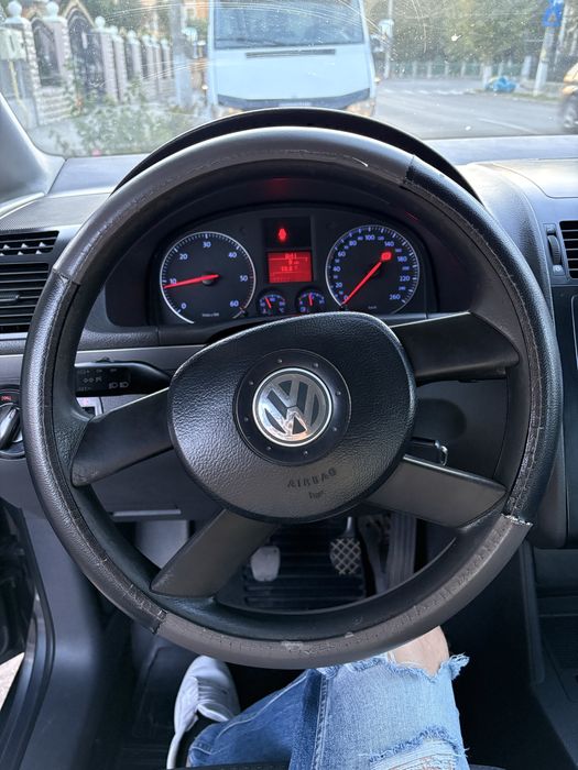 TOURAN 1.9 TDI 2006 7 Locuri