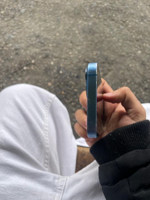 Vand/schimb iphone 13 mini