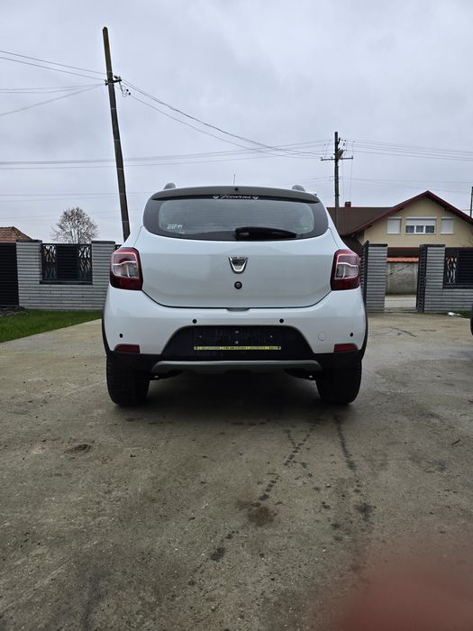 Dacia Sandero Stepway 0.9 TCe 90 CP -
126.000 km - Recent adusă din Ge
