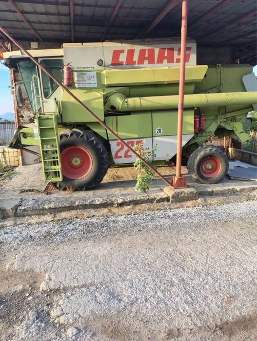 Зърнокомбайн CLAAS Commandor 228 CS