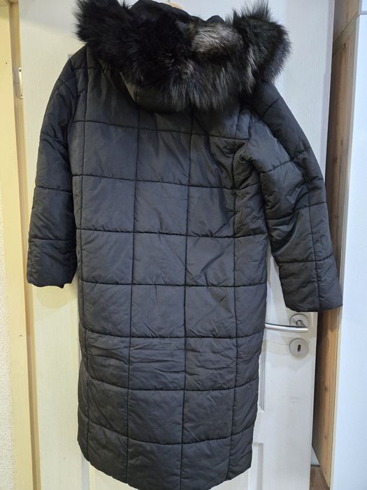 Дълга зимна шуба