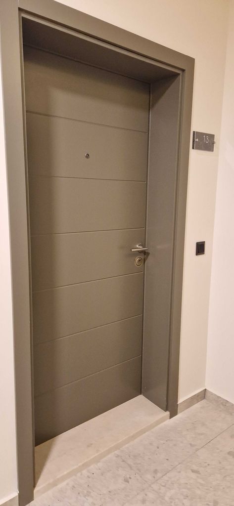 Продава се Двустаен апартамент в Добрич, Свети Георги - 86 кв.м за 1628 €/кв.м - Снимка #6