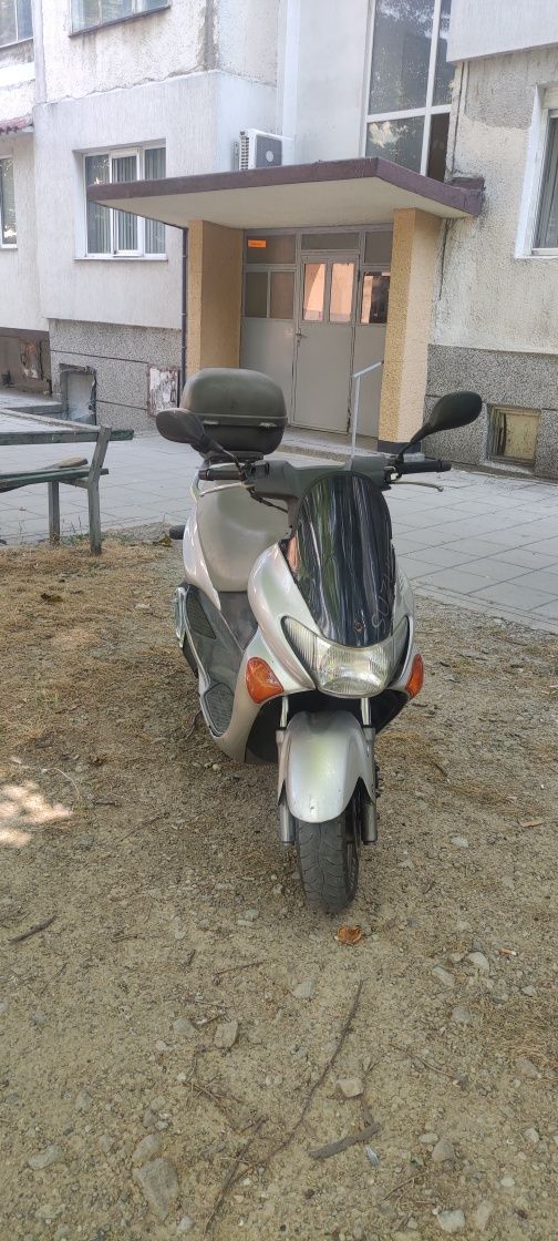 Скутер Сузуки Епикуро 125сс