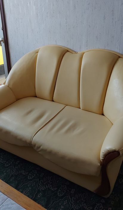 Диван от еко-кожа