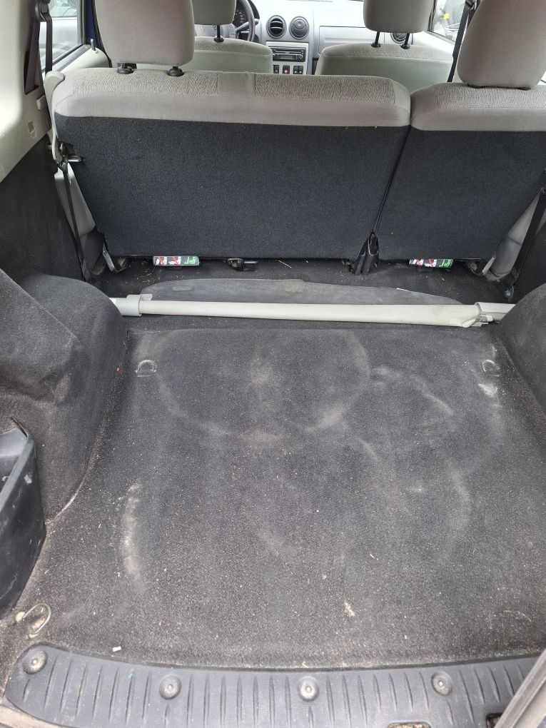 Dacia logan intretinuta