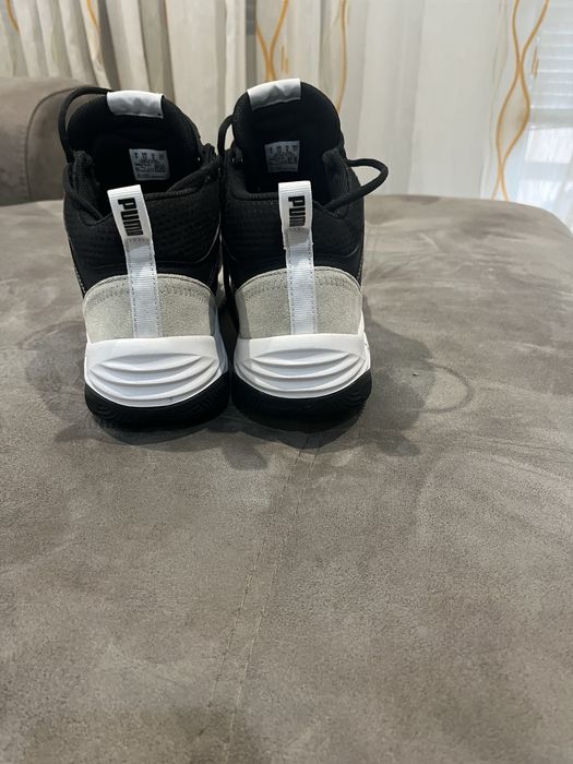 Маратонки Puma