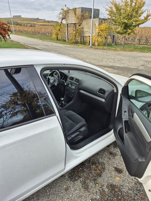 Vând golf 6, 1.6 tdi, 105 cp