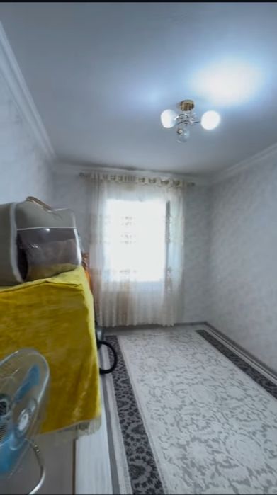 4 xonali Uy sotiladi