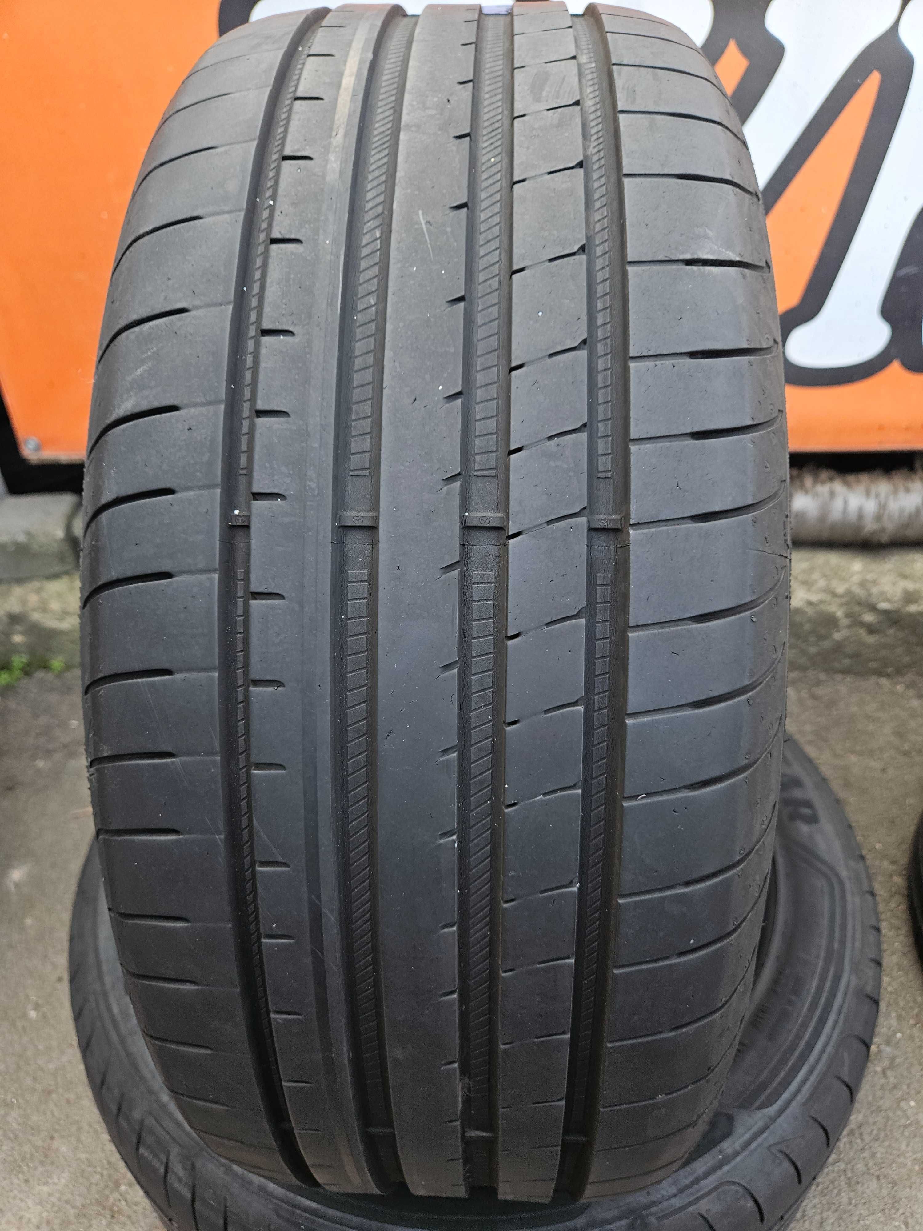 2бр 235/50/18 GOODYEAR SUV 6,8мм грайфер дот:22г безплатен монтаж