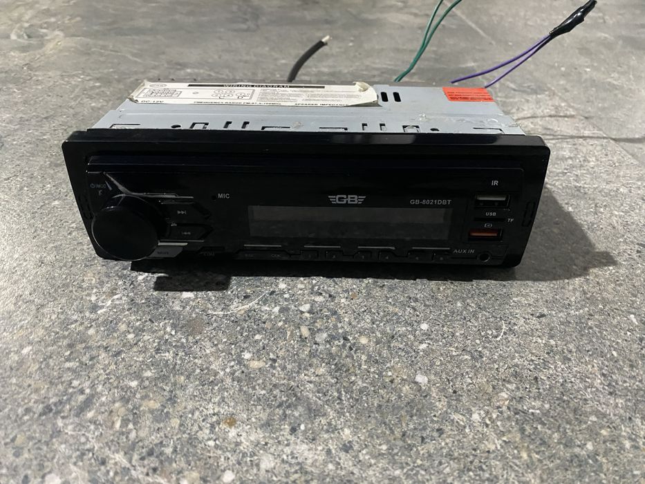 Автомагнитало магнитофон музыка колонки