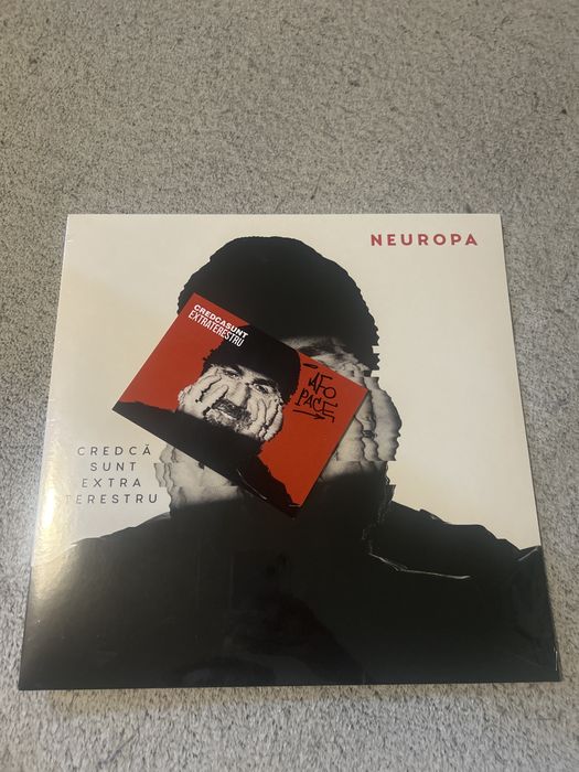 Vinyl Cred Ca Sunt Extraterestu // Neuropa